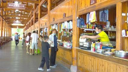 赤水大瀑布景區(qū):加大規(guī)范力度 營造舒心誠信消費(fèi)環(huán)境