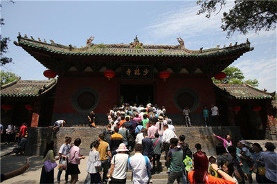 嵩山景區(qū)以客為先,積極備戰(zhàn)十一黃金周!